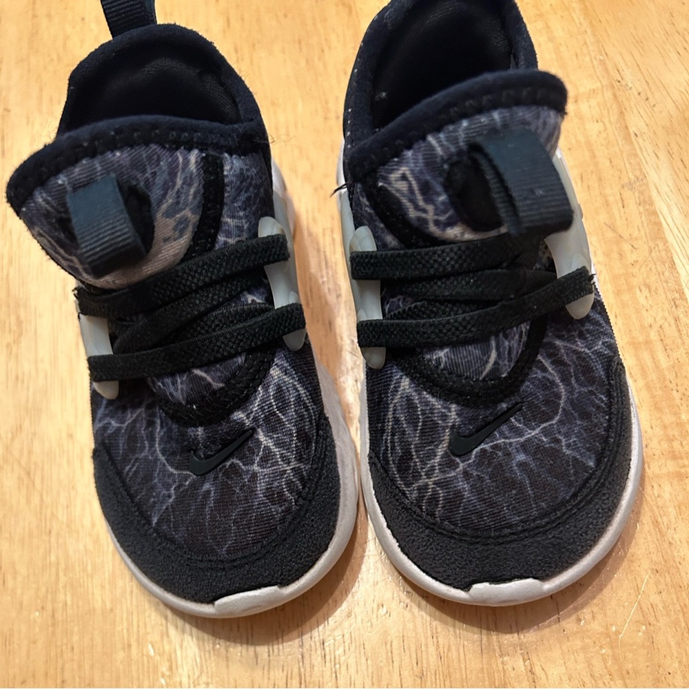 6c Nike presto toddler
